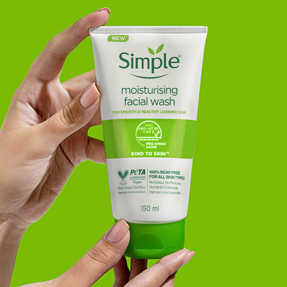 Moisturizing face wash Moisturizing face wash