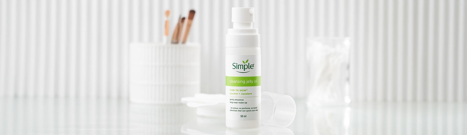 The Ultimate Guide to Using Cleansing Jelly Oil for Makeup Removal