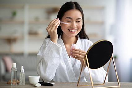 How do face serums benefit you? We give you the low-down