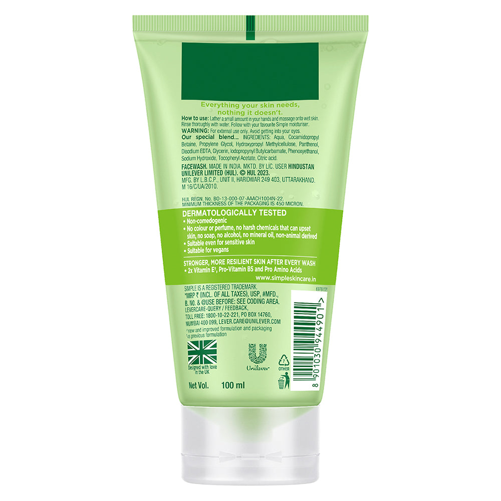 Simple Kind to Skin Refreshing Facial Wash, 100ml 
