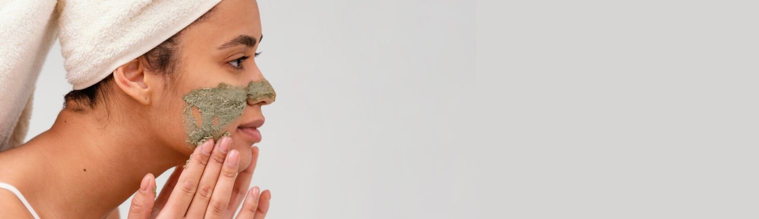 How To Clear Your Pores With A Scrub?