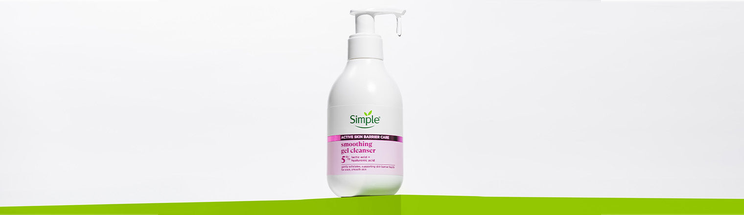 How to Effectively Incorporate Simple’s Smoothing Gel Cleanser into Your Routine
