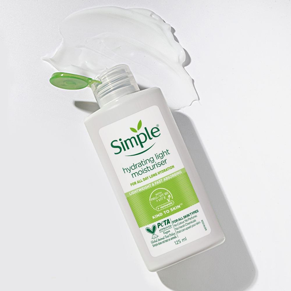 Simple Hydrating Light Moisturiser | Light Non-Greasy Moisturiser